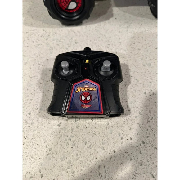 Spider-Man Turbo Boost R/C Buggy 1:14 Remote Control Car Jada Toys Marvel WORKS - Picture 5 of 6